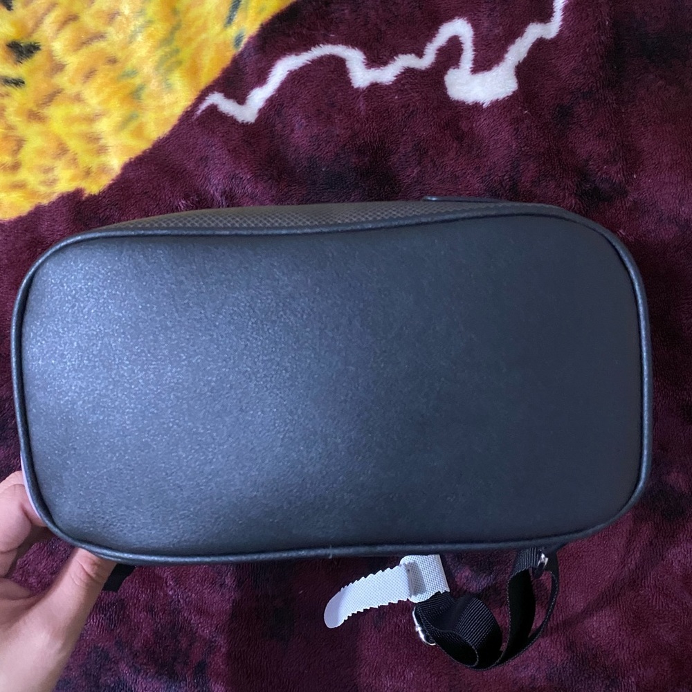 Hawkeye Mini Backpack - Picture 5 of 6